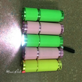 Đèn Pin Mini 9 Led 829 Siêu Sáng