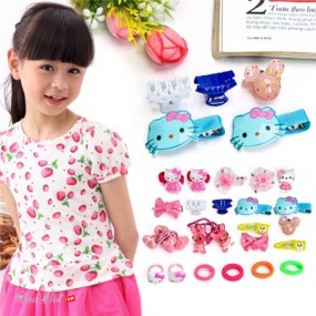 Hộp Phụ Kiện Tóc Hello Kitty 22 Món Cho Bé