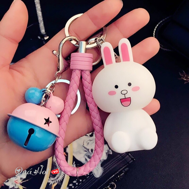 Móc Khóa Bé Thỏ Cười Ngồi Cute Chuông Lớn